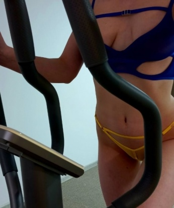 Анкета проститутки Оксануся - город Коцюбинское, 21 год, №13442